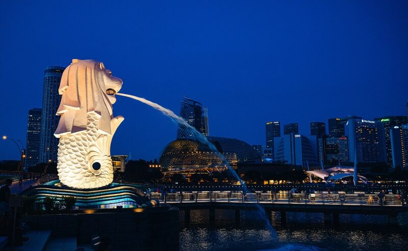 Merlion Park, Fullerton Road, Singapore: Lion Fountain